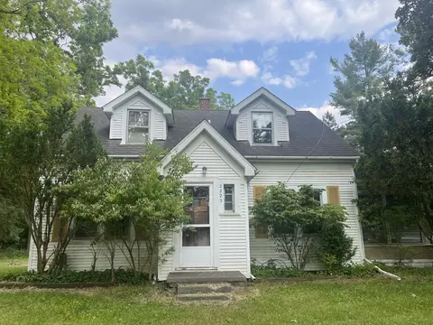 2223 Kibby Rd, Jackson, MI 49203