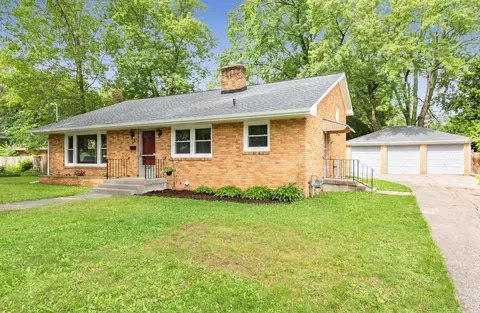1641 Hutchinson Ave SE, Grand Rapids, MI 49506