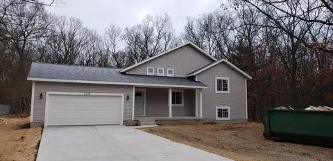 3500 Haymeadow Ave, Ravenna, MI 49451
