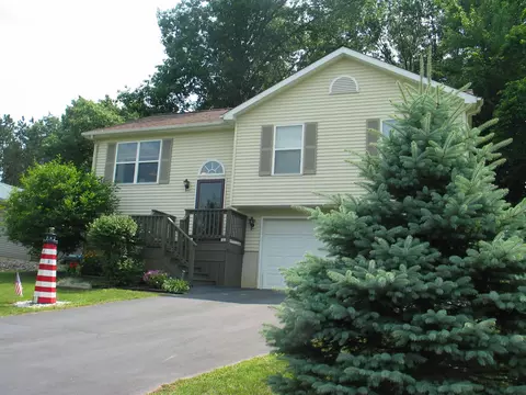 11630 Baker Rd, Jerome, MI 49249