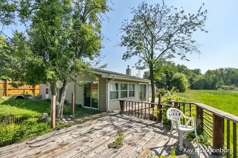 120 Kellogg St, Nashville, MI 49073