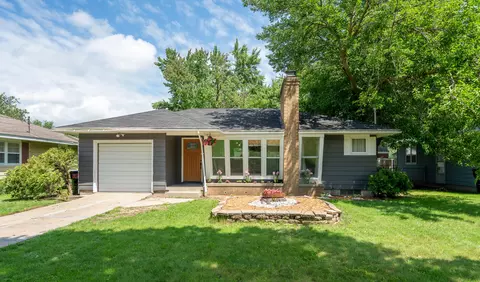 857 Buckingham St SW, Wyoming, MI 49509