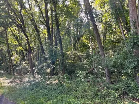 V/l W M Avenue, Kalamazoo, MI 49009