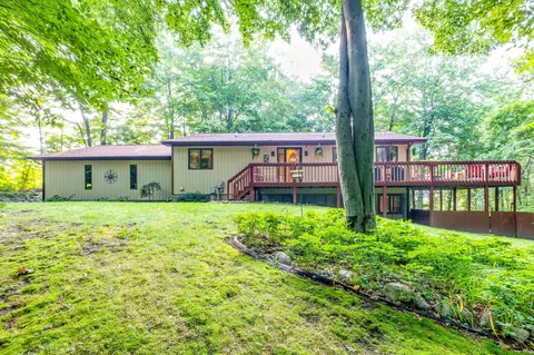 14029 Wildwood Dr, Big Rapids, MI 49307