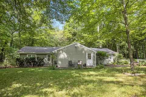5691 Dalson Rd, Twin Lake, MI 49457