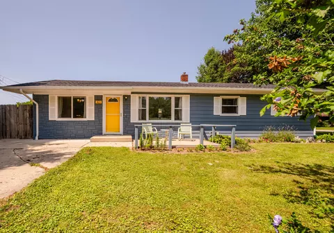 401 Lake St, Berrien Springs, MI 49103