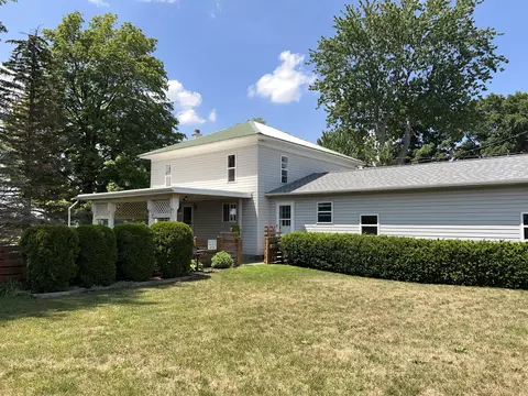 197 W Adams Rd, Bronson, MI 49028