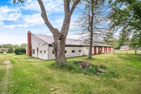 28226 Dunning St, Cassopolis, MI 49031