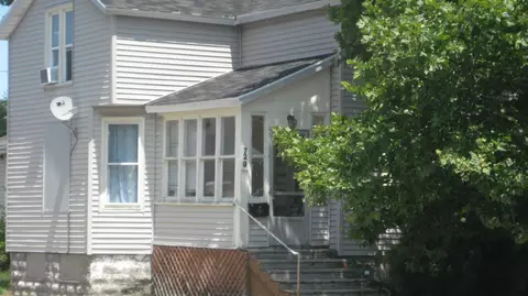 729 Columbus Ave, Grand Haven, MI 49417