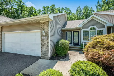 2038 Blue Bell Way #47, Grand Rapids, MI 49504
