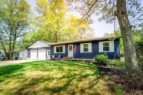 4076 Orshal Rd, Whitehall, MI 49461