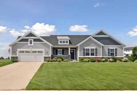 5619 Sheba Dr, Belmont, MI 49306