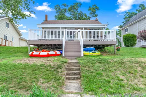 334 Lloyd Ln, Bronson, MI 49028 photo 3