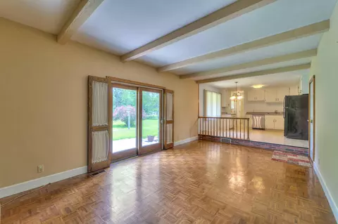 689 Leo Rd, Jackson, MI 49203 photo 9