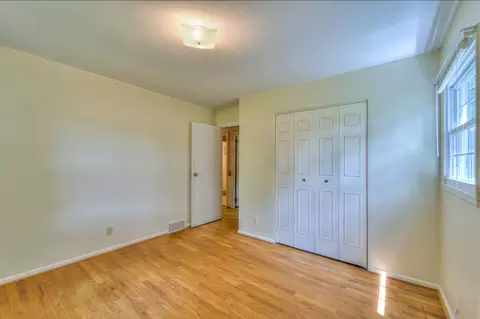 689 Leo Rd, Jackson, MI 49203 photo 17