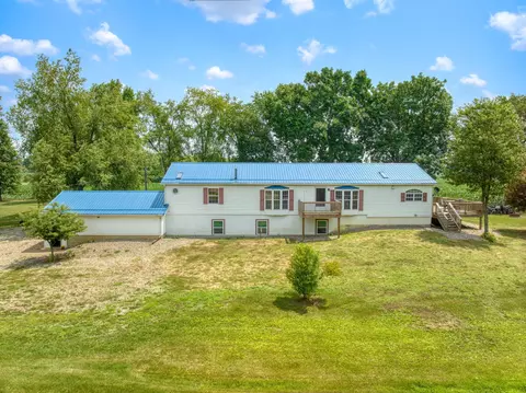 15361 Elm Row Rd, Albion, MI 49224