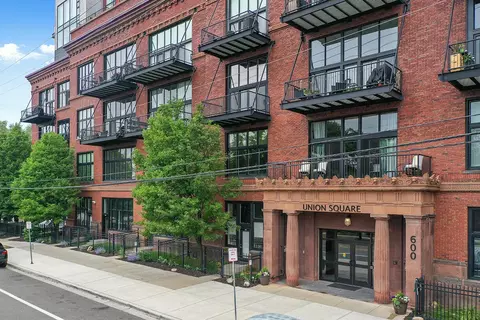 600 Broadway Ave #120, Grand Rapids, MI 49504