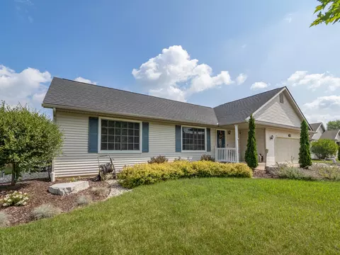 5967 Clovermeadows Ave, Scotts, MI 49088