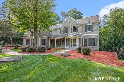 7769 Autumn Woods Dr SE, Ada, MI 49301