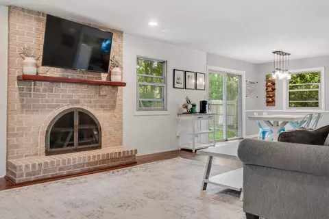 7056 Kevin Ct, Hudsonville, MI 49426