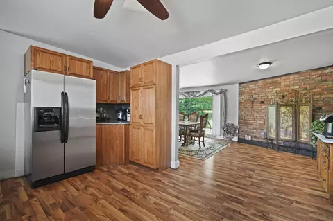 5477 Benton Rd, Jackson, MI 49201 photo 6