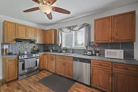 5477 Benton Rd, Jackson, MI 49201 photo 4