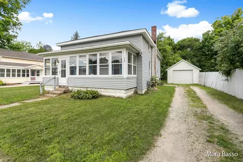719 Washington St, Lakeview, MI 48850