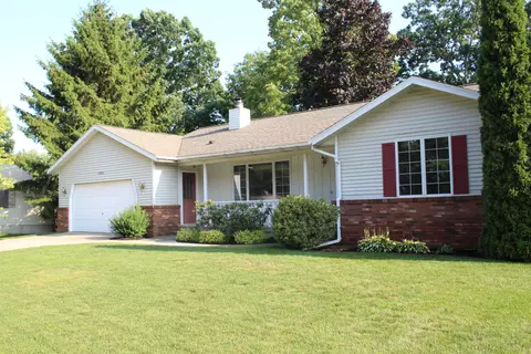 3114 Honeywood Dr SW, Grandville, MI 49418