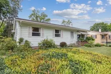 7404 Rockford St, Portage, MI 49024