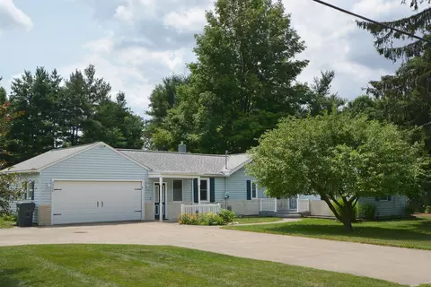 5588 E H Ave, Kalamazoo, MI 49048