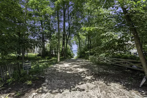 8677 Porter Rd, Lakeside, MI 49116 photo 6