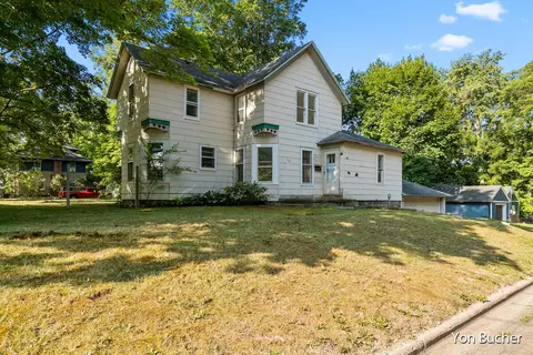104 W State Rd, Hastings, MI 49058