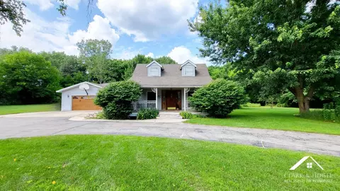 9271 E Sidney Rd, Crystal, MI 48818