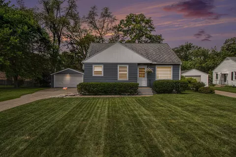 2853 Foster Ave NE, Grand Rapids, MI 49505
