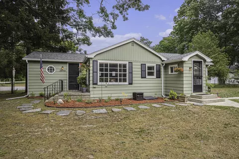 2090 N Lincoln Rd, Ludington, MI 49431