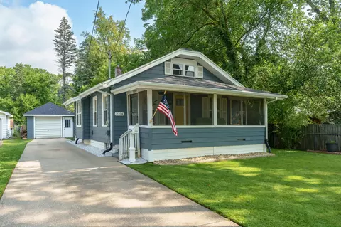 2214 Hazel Ave, Kalamazoo, MI 49008