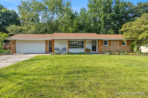 4150 Meadowfield St, Hudsonville, MI 49426