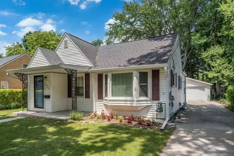 1833 Miles Ave, Kalamazoo, MI 49001