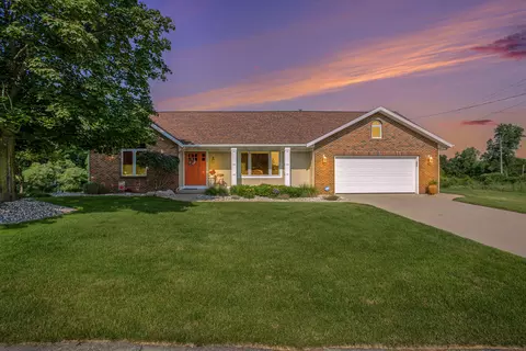 35 Sunset Hills Ave SW, Grand Rapids, MI 49534