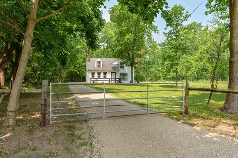 10847 Miller Dr, Galesburg, MI 49053