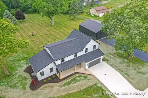 10061 Ivanrest Ave SW, Byron Center, MI 49315