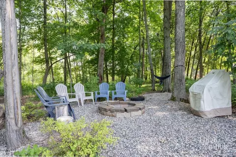 557 Bailey Meadows Dr NE, Ada, MI 49301 photo 5