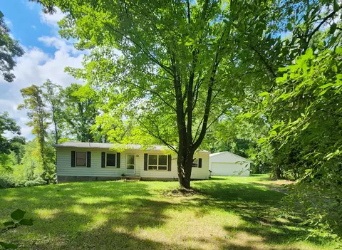 15751 Easudes, Grass Lake, MI 49240