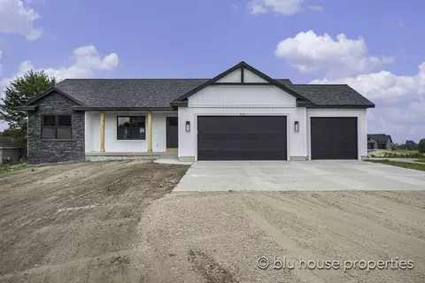 8451 66th Ave, Hudsonville, MI 49426
