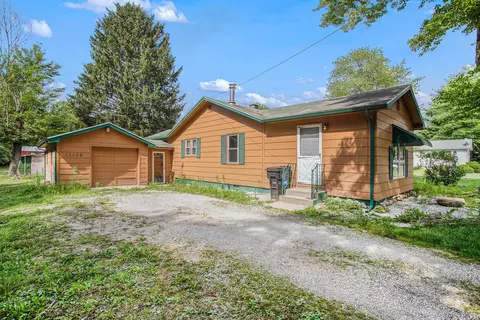 13109 Wilson Rd, New Buffalo, MI 49117