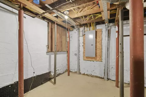 745 W High St, Jackson, MI 49203 photo 30