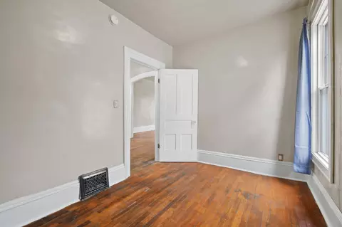 745 W High St, Jackson, MI 49203 photo 9