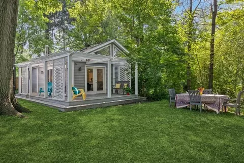 9894 Nolan Ave #4, Union Pier, MI 49129