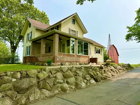 16153 Arnold Rd, Gregory, MI 48137 photo 2