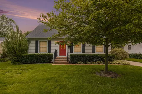 1021 Taylor St, Mount Pleasant, MI 48858